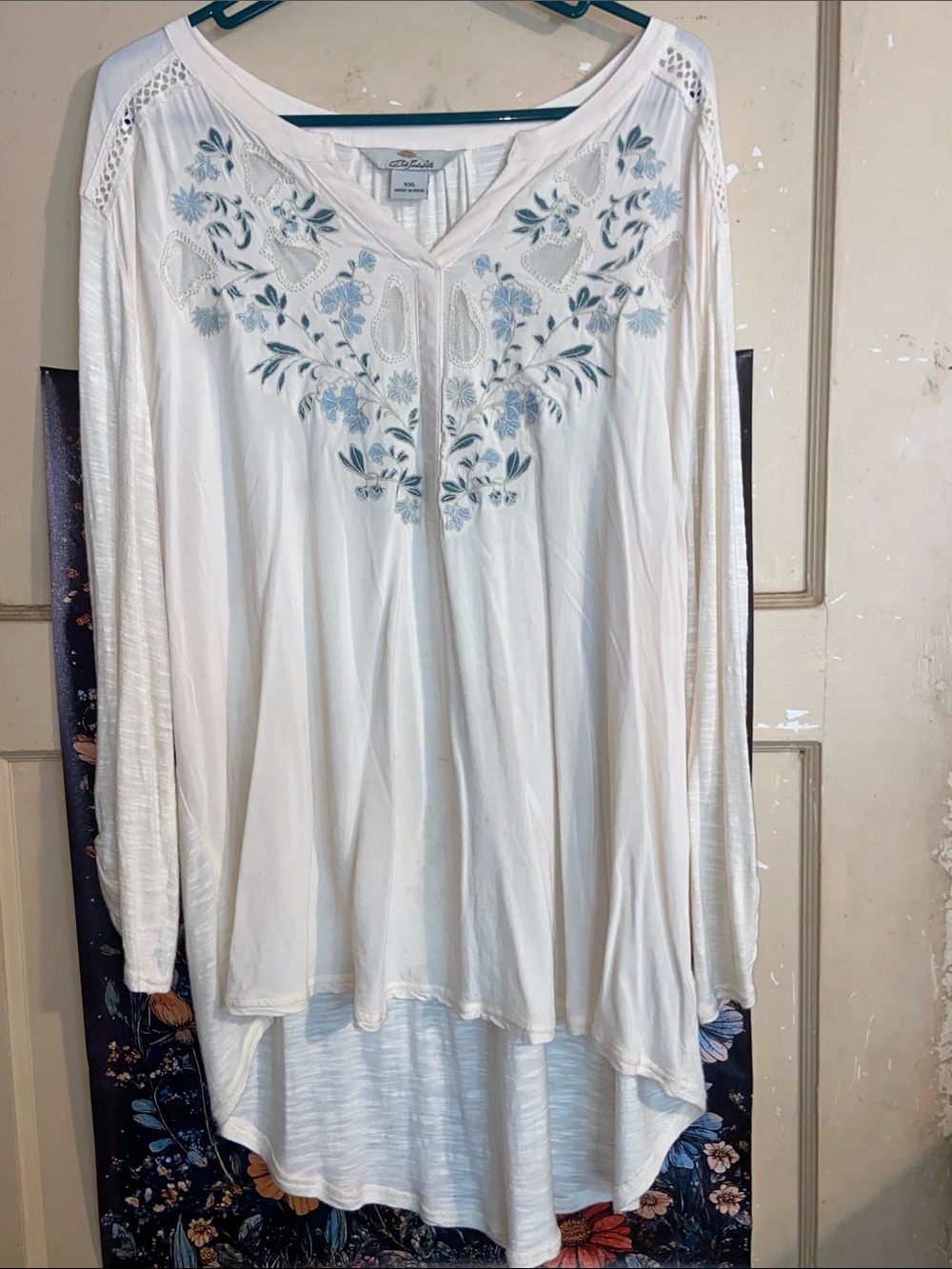 BOHO EMBELLISHED LACE TOP Cream Green Floral Lace EUC Bob Timberlake